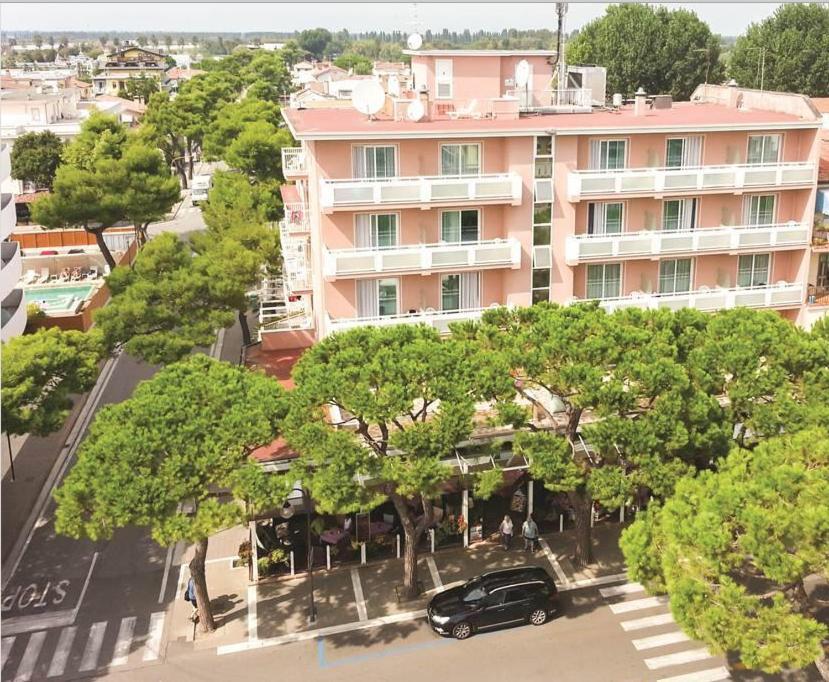 Hotel D'Annunzio Jesolo Extérieur photo