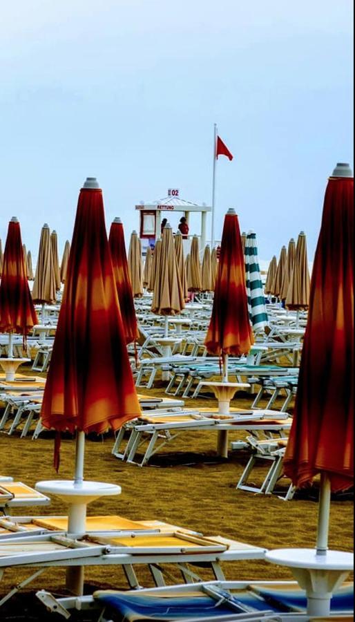 Hotel D'Annunzio Jesolo Extérieur photo