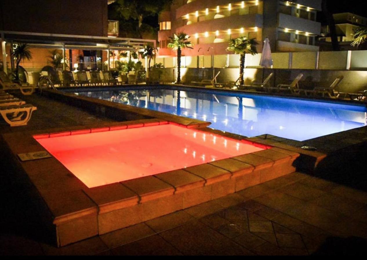 Hotel D'Annunzio Jesolo Extérieur photo