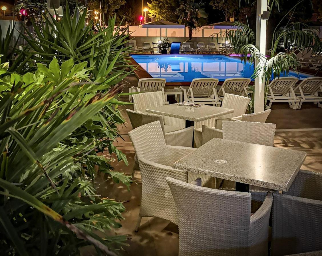 Hotel D'Annunzio Jesolo Extérieur photo