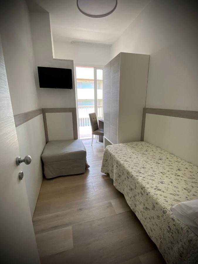 Hotel D'Annunzio Jesolo Extérieur photo