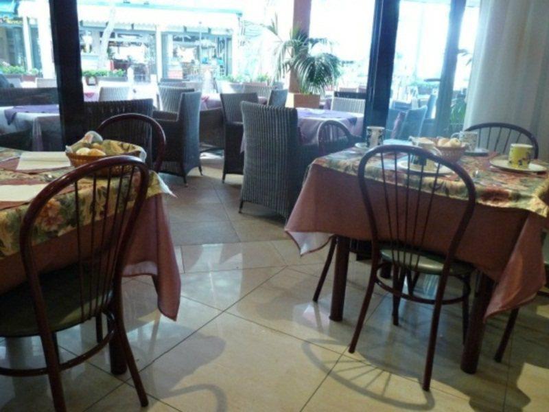 Hotel D'Annunzio Jesolo Extérieur photo